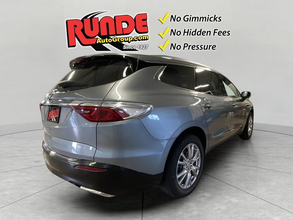 2023 Buick Enclave Premium
