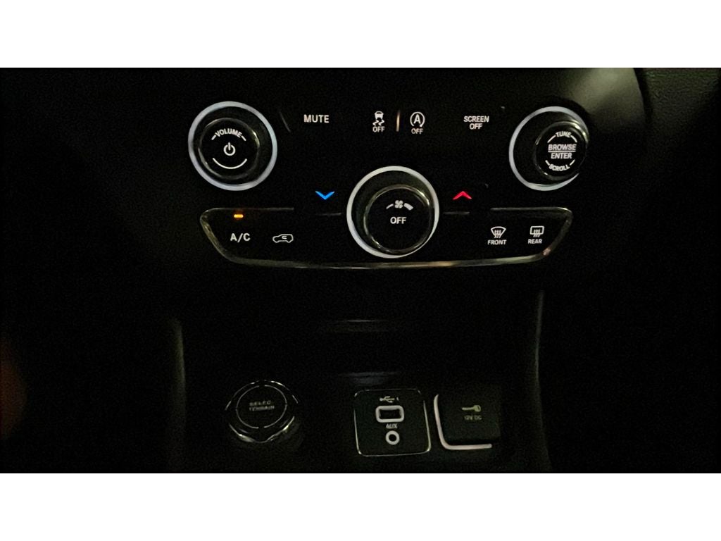 2020 Jeep Cherokee Altitude
