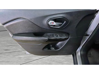 2020 Jeep Cherokee Altitude