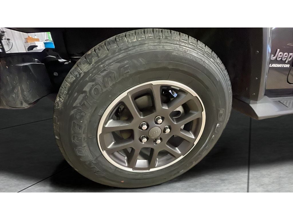 2022 Jeep Gladiator Overland