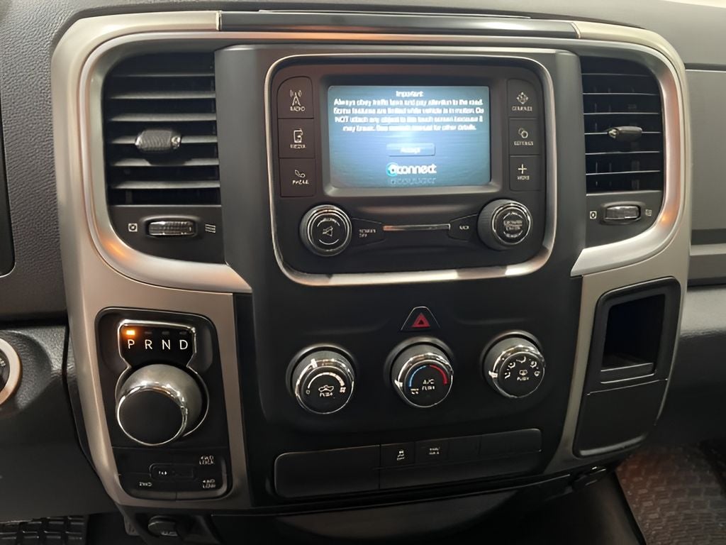 2017 RAM 1500 SLT