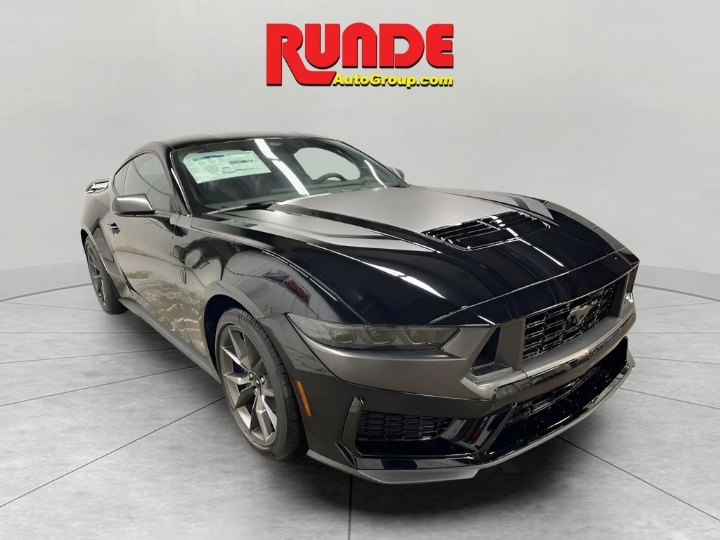 2024 Ford Mustang Dark Horse