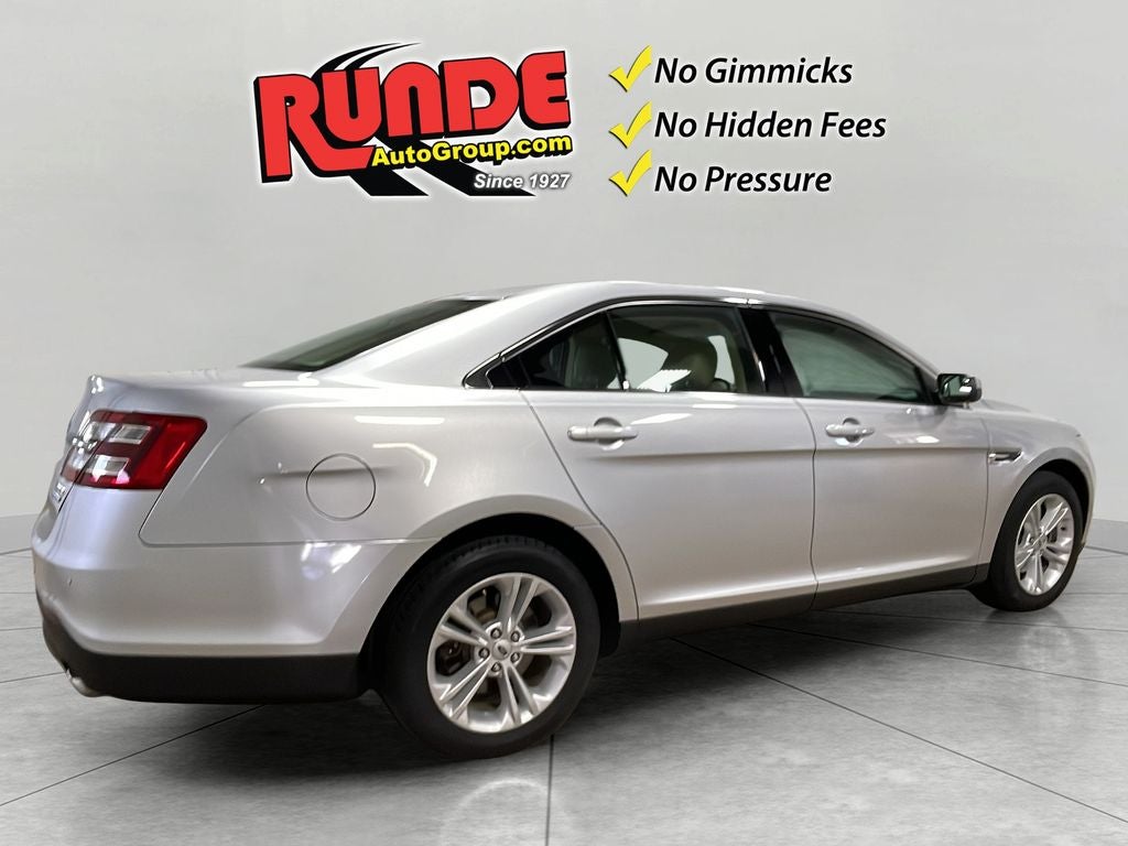 2019 Ford Taurus SEL