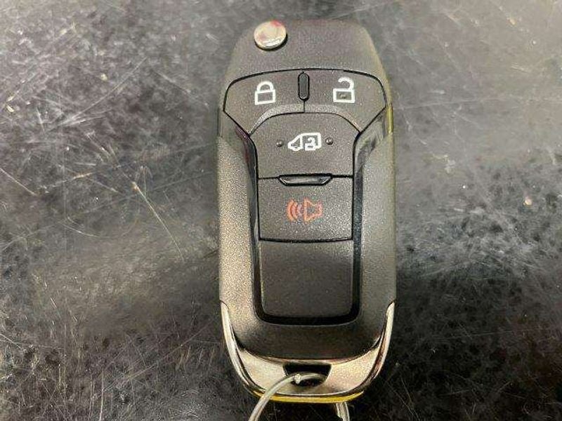 2024 Ford Transit Wagon XL