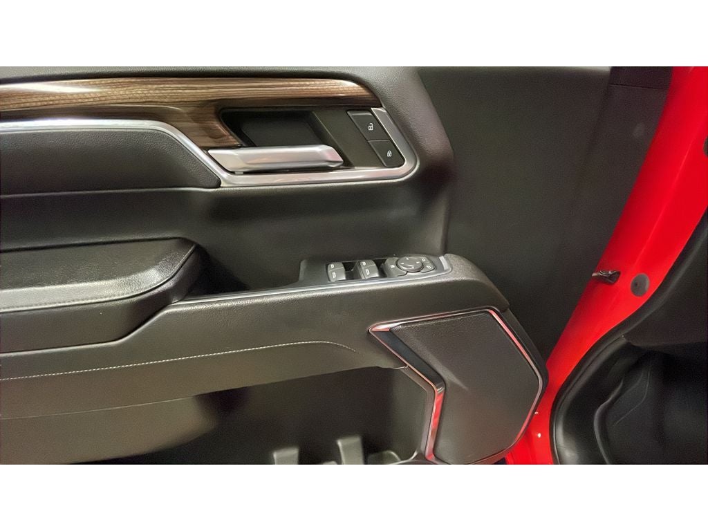 2023 Chevrolet Silverado LT