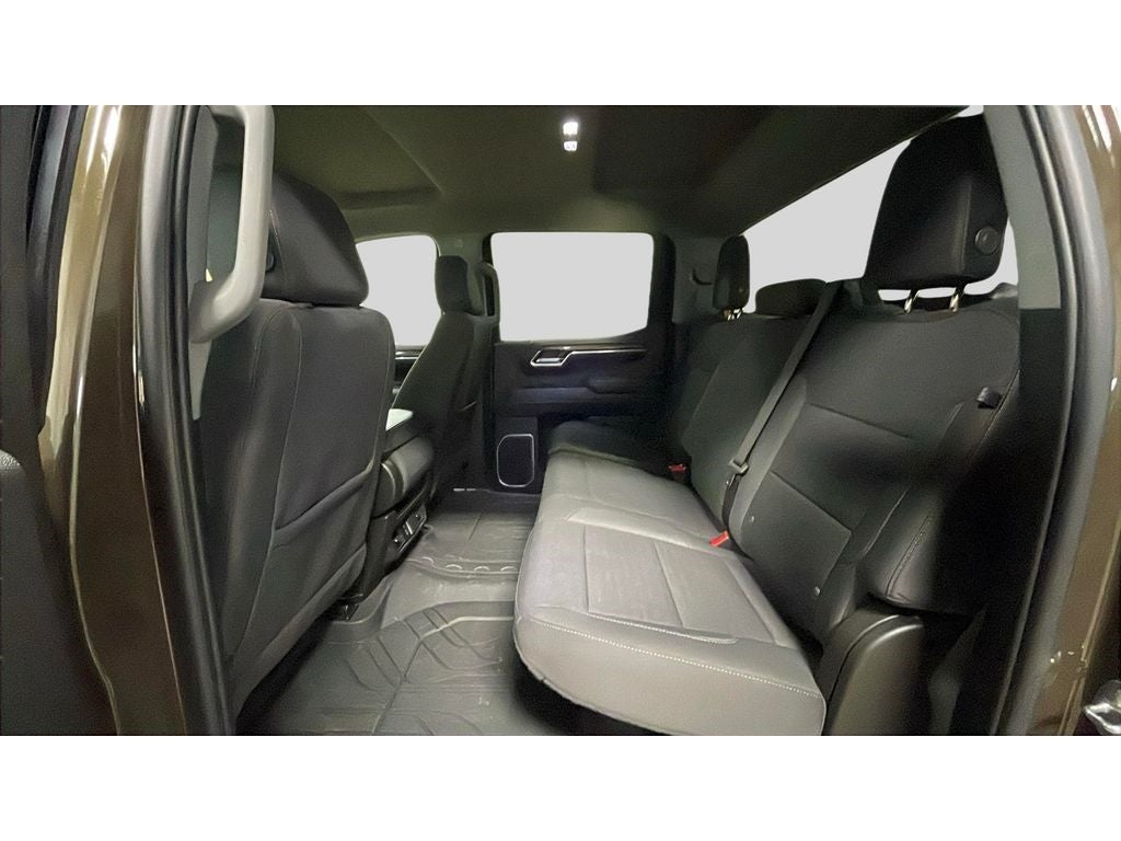 2023 Chevrolet Silverado LT