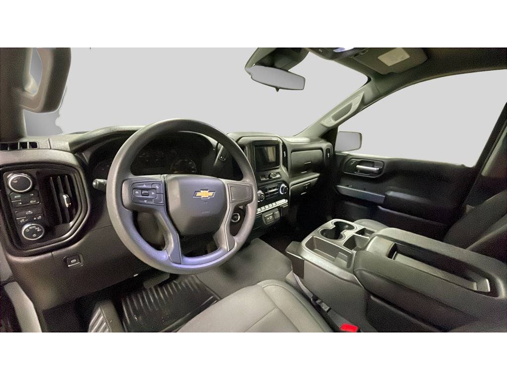 2022 Chevrolet Silverado Custom