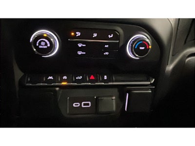 2022 Chevrolet Silverado Custom