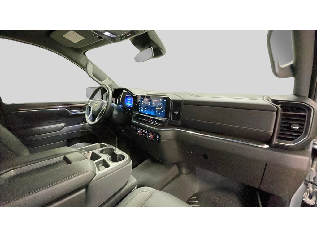 2024 Chevrolet Silverado LT