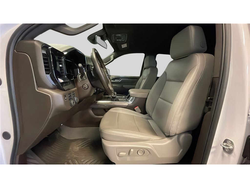 2024 Chevrolet Silverado LTZ