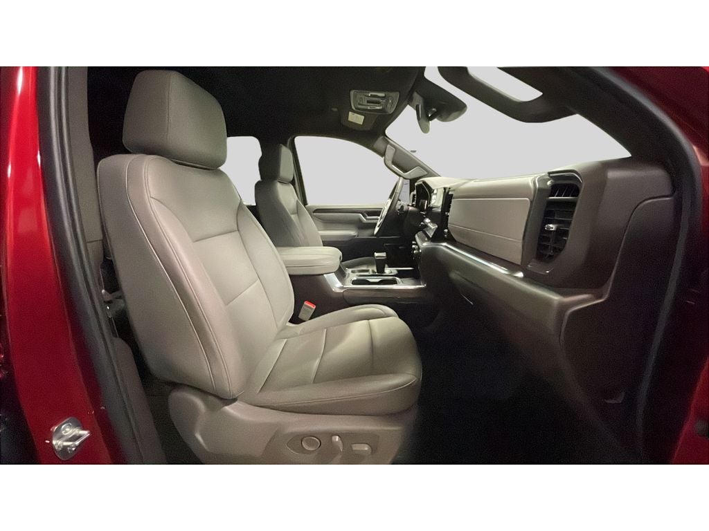 2025 Chevrolet Silverado LTZ