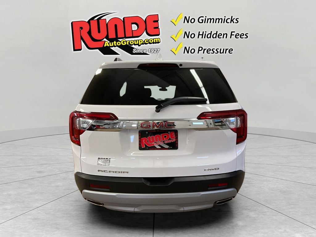 2023 GMC Acadia SLT