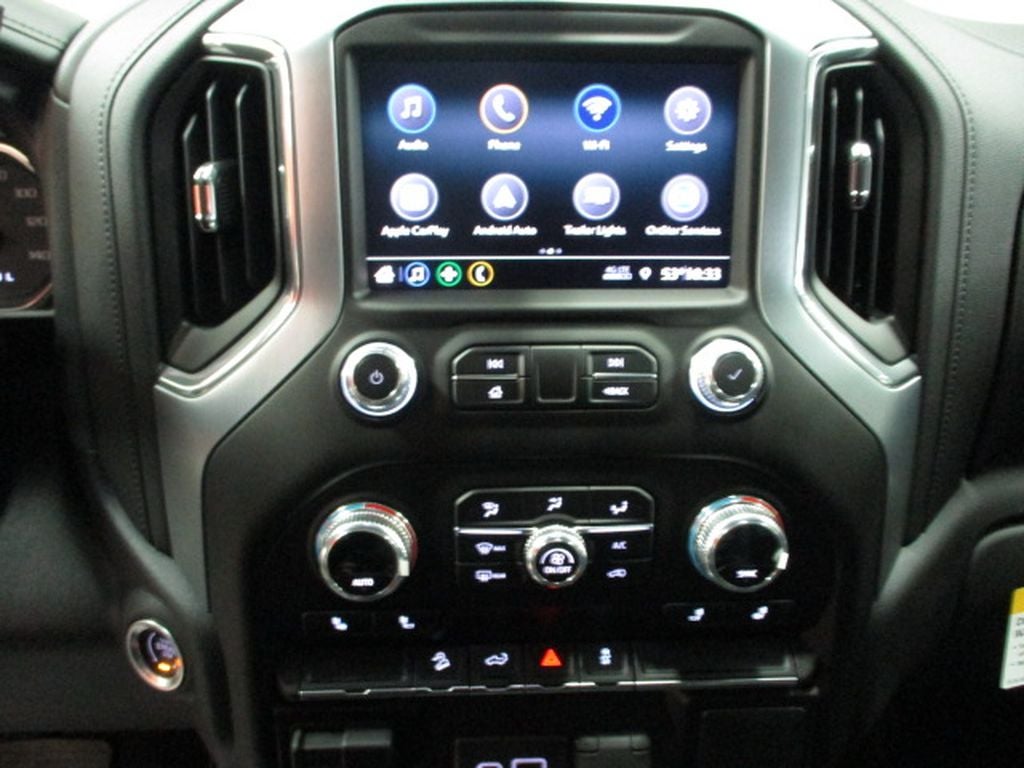 2023 GMC Sierra SLE