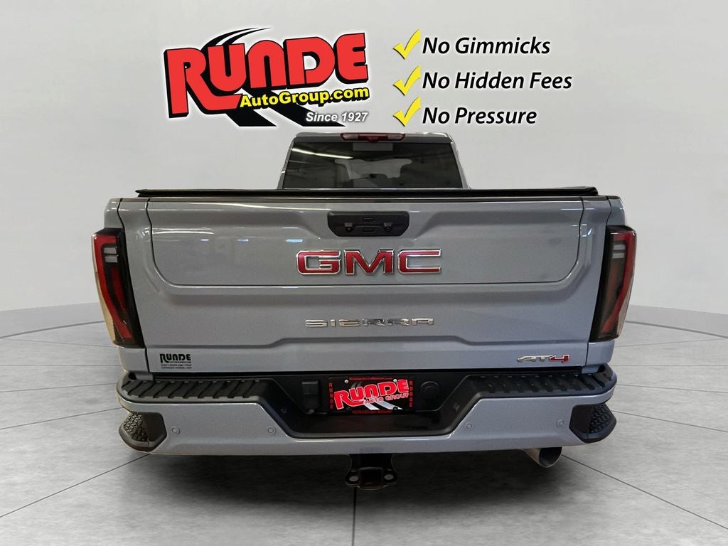 2024 GMC Sierra AT4