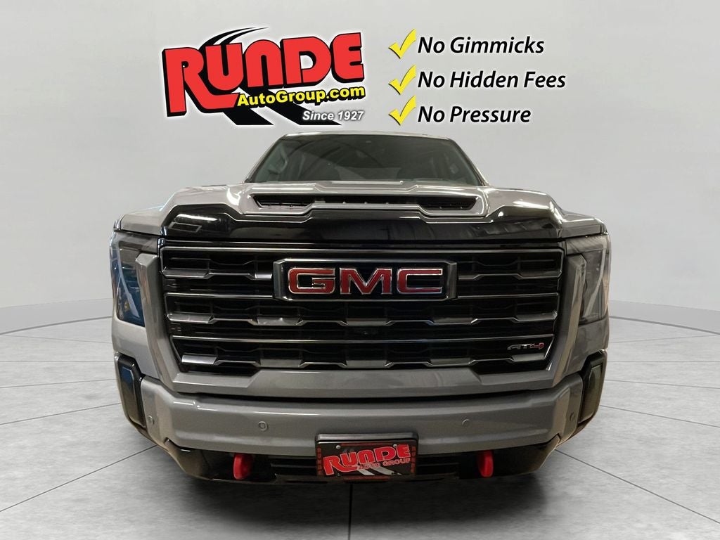 2024 GMC Sierra AT4