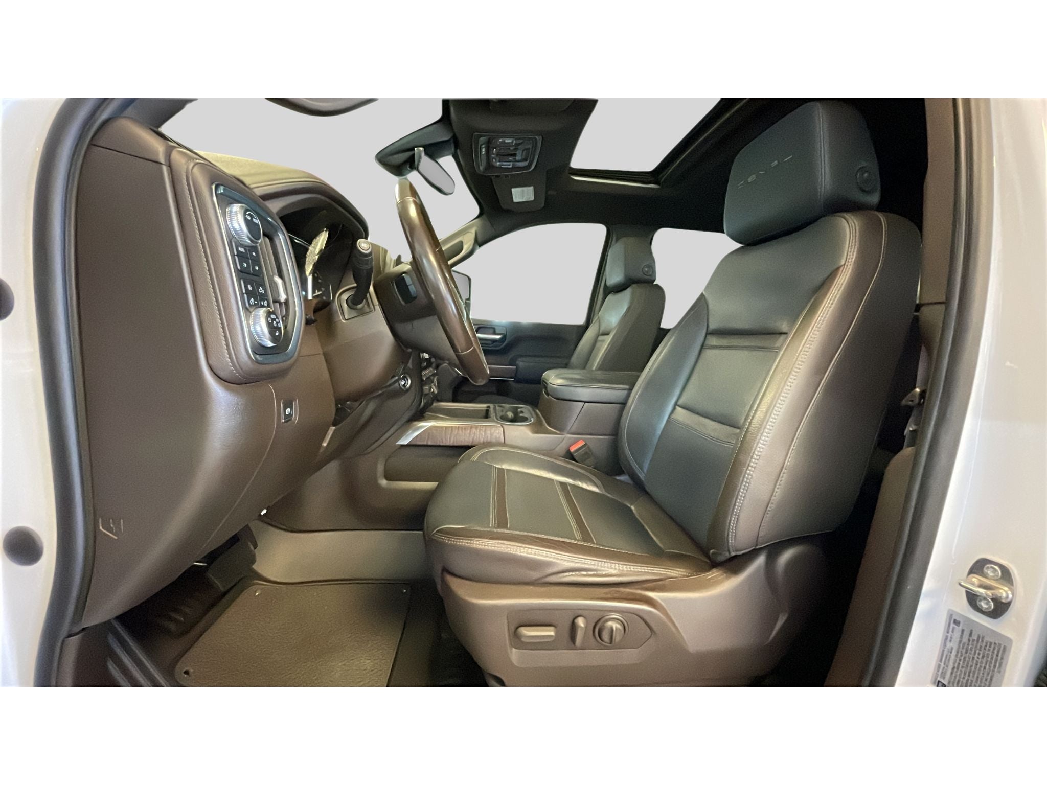 2023 GMC Sierra Denali