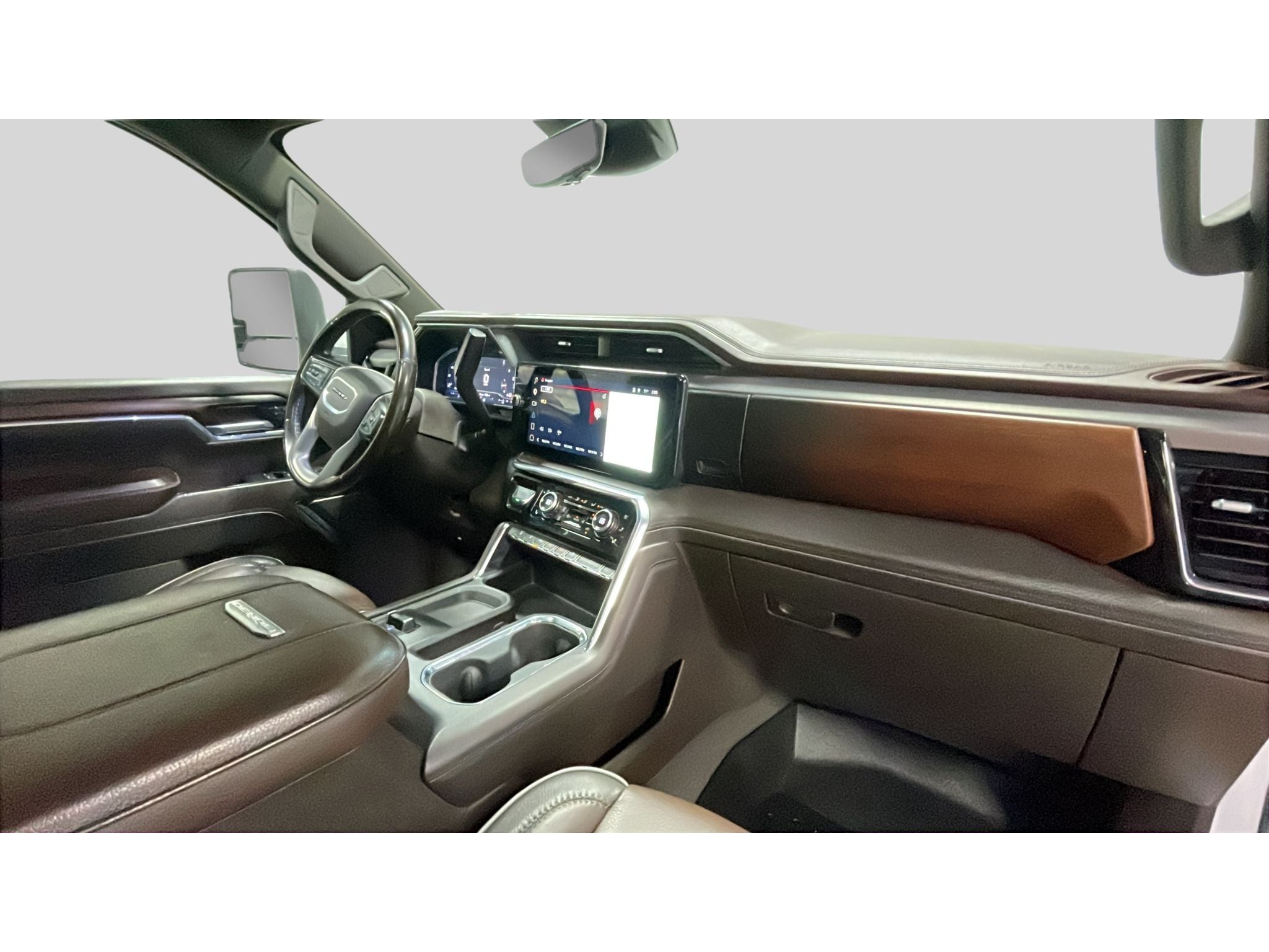 2024 GMC Sierra Denali