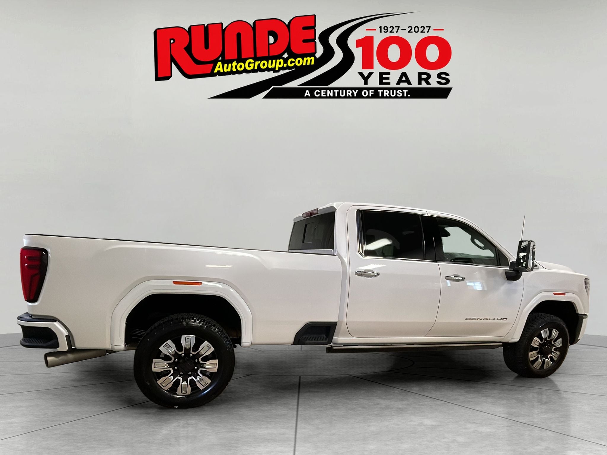 2024 GMC Sierra Denali