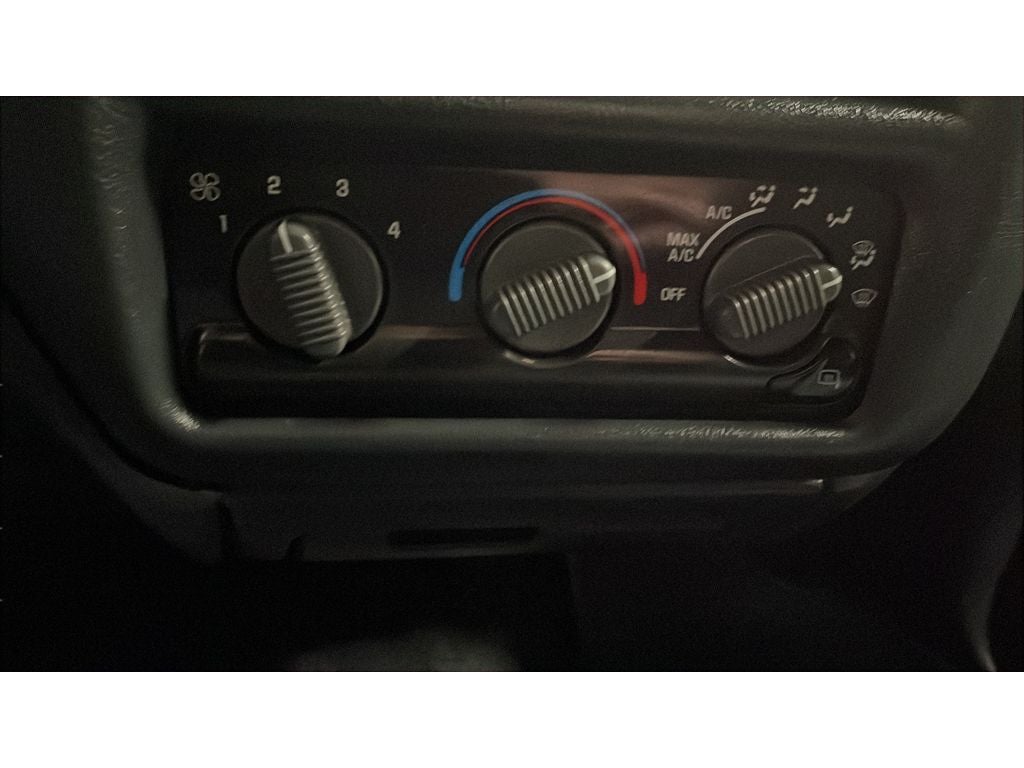 2001 GMC Sonoma SLS w/1SG Pkg