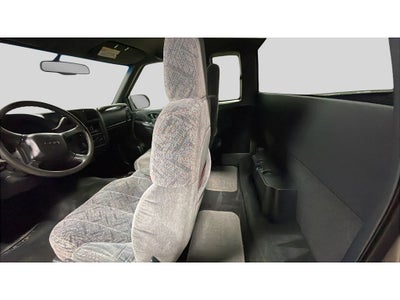 2001 GMC Sonoma SLS w/1SG Pkg