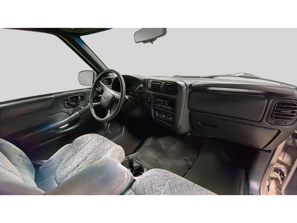 2001 GMC Sonoma SLS w/1SG Pkg