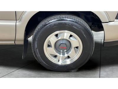 2001 GMC Sonoma SLS w/1SG Pkg