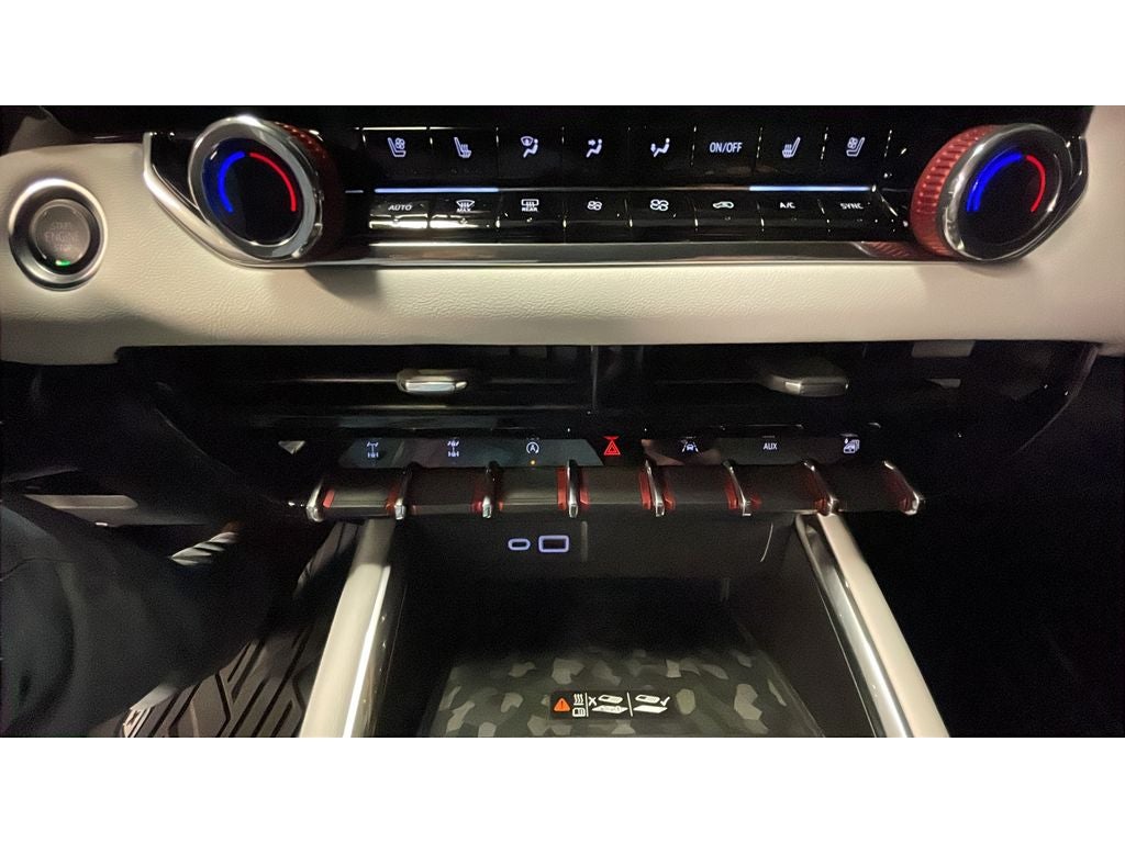 2024 GMC Canyon 4WD AT4X