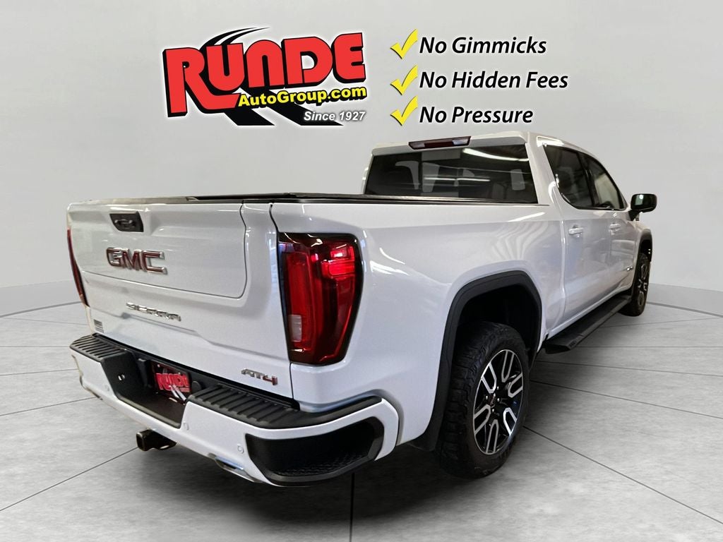 2023 GMC Sierra AT4