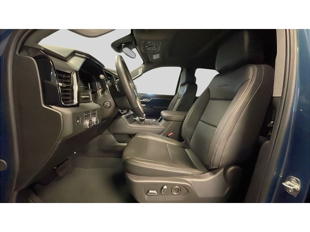 2025 GMC Sierra Denali