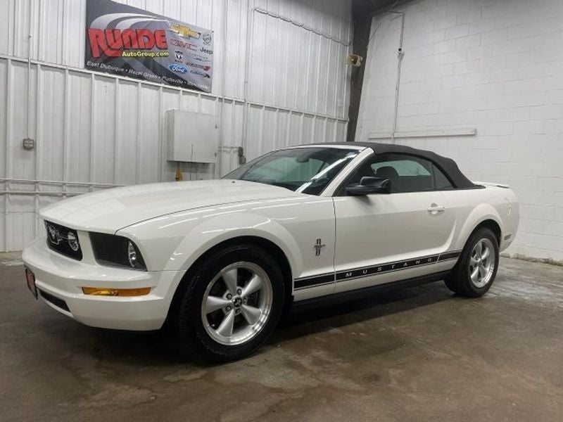 2007 Ford Mustang Base