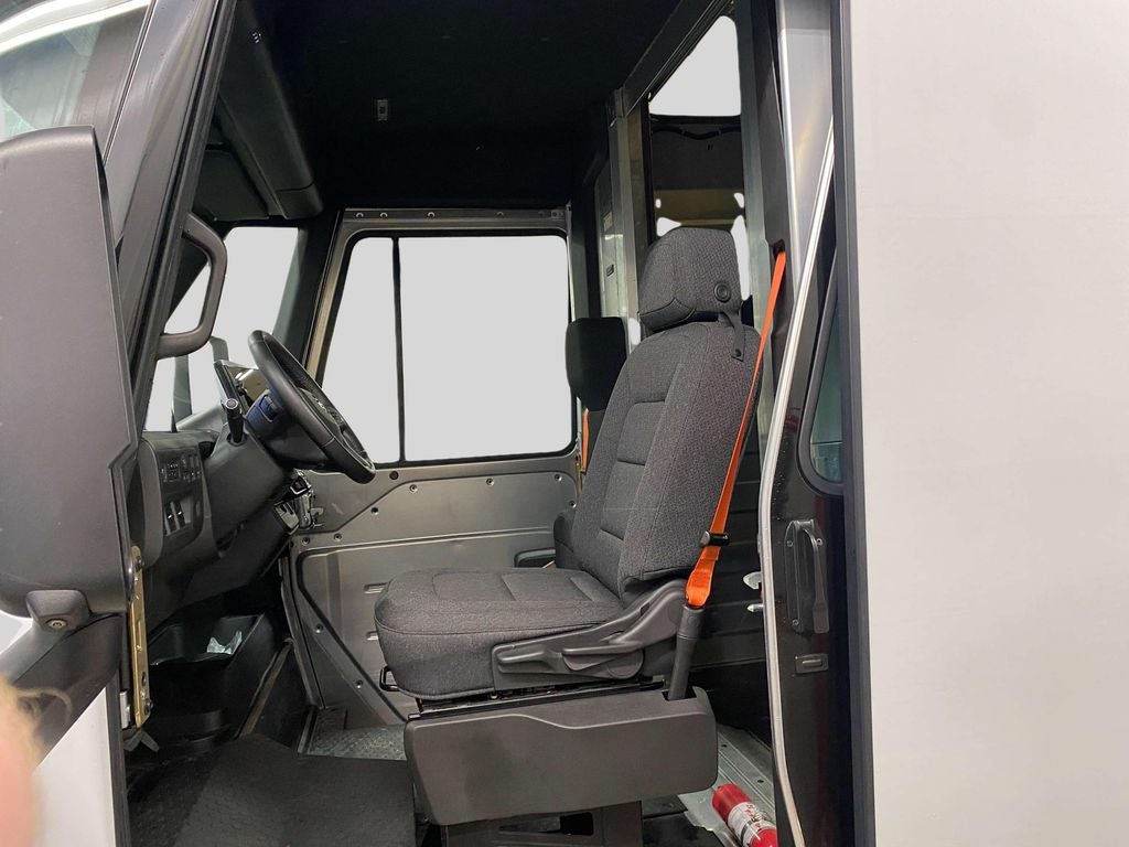 2023 BrightDrop BrightDrop Zevo 600 AWD-heated Base