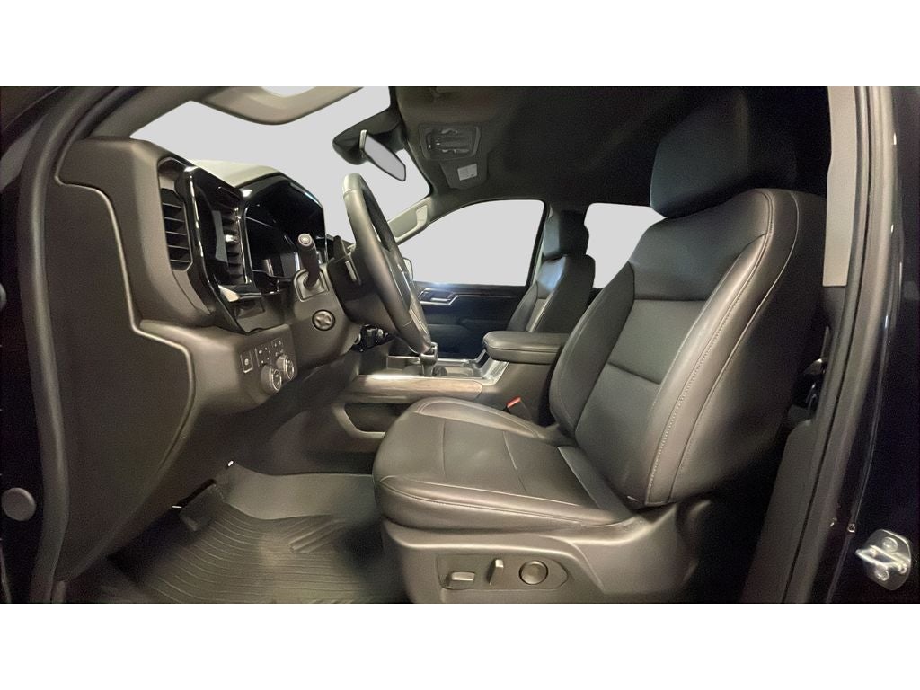 2024 Chevrolet Silverado LTZ