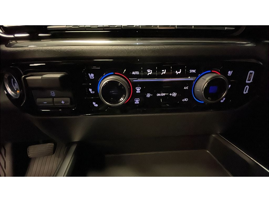 2024 Chevrolet Silverado LTZ