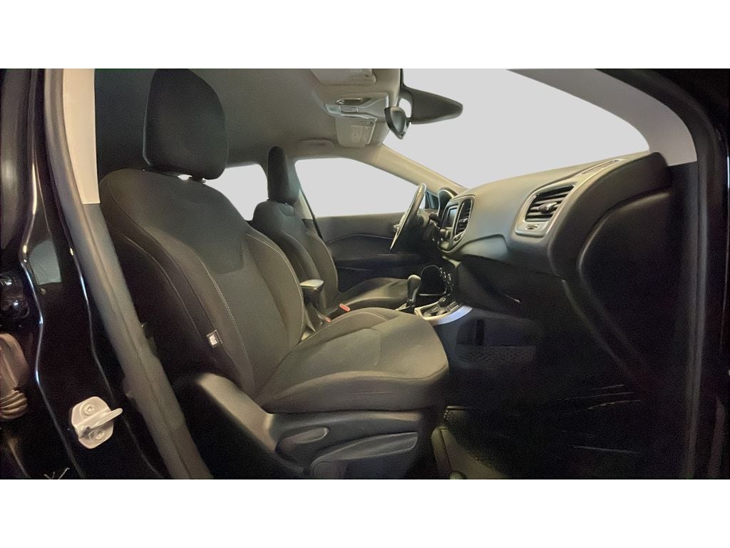 2017 Jeep Compass Sport