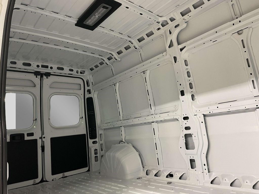 2025 RAM ProMaster 3500 SLT