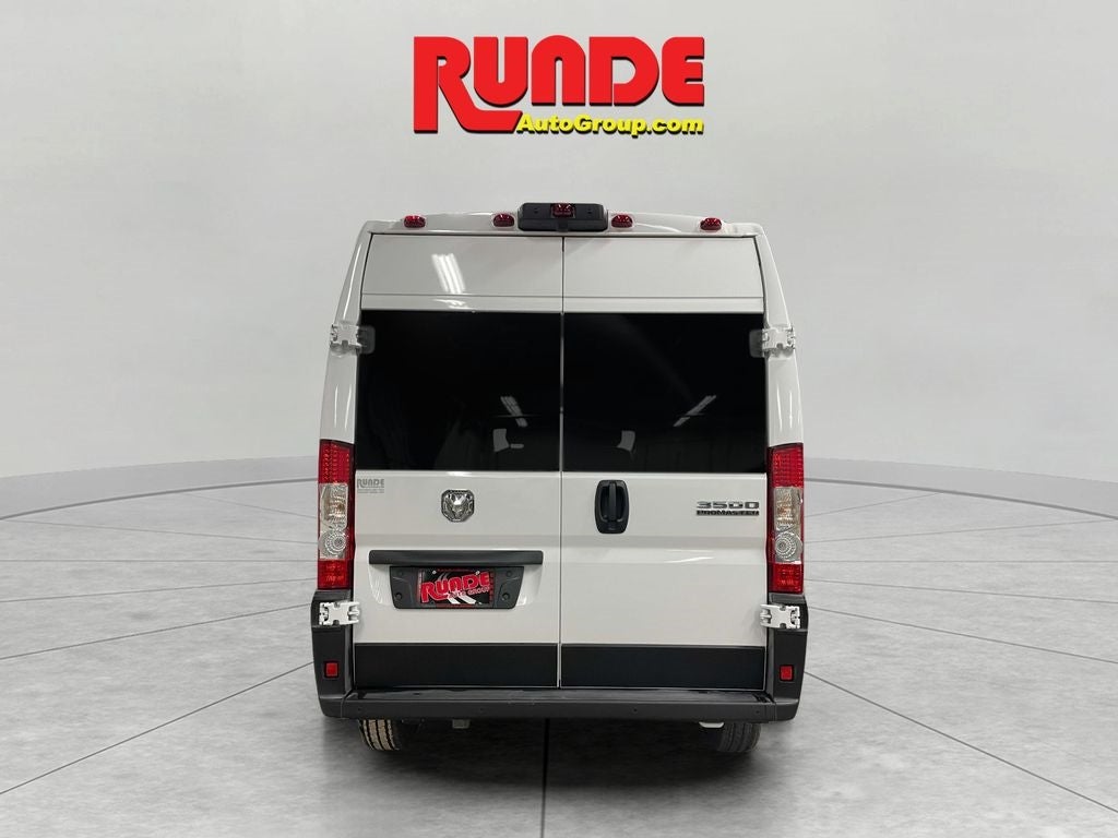 2025 RAM ProMaster 3500 SLT
