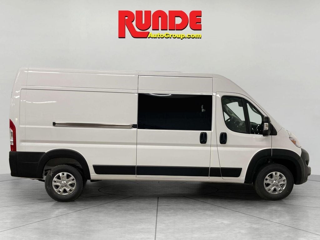 2025 RAM ProMaster 3500 SLT
