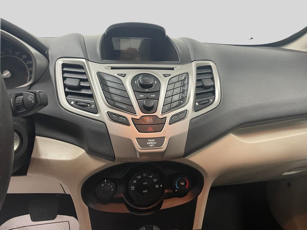 2013 Ford Fiesta SE