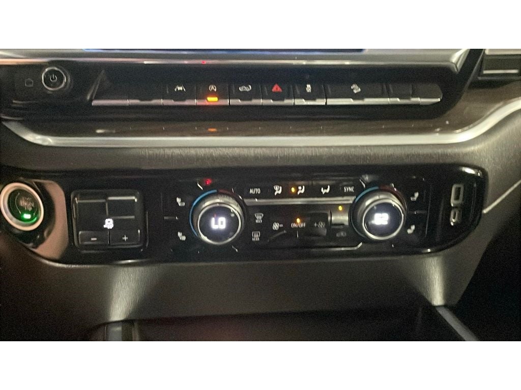 2022 Chevrolet Silverado RST