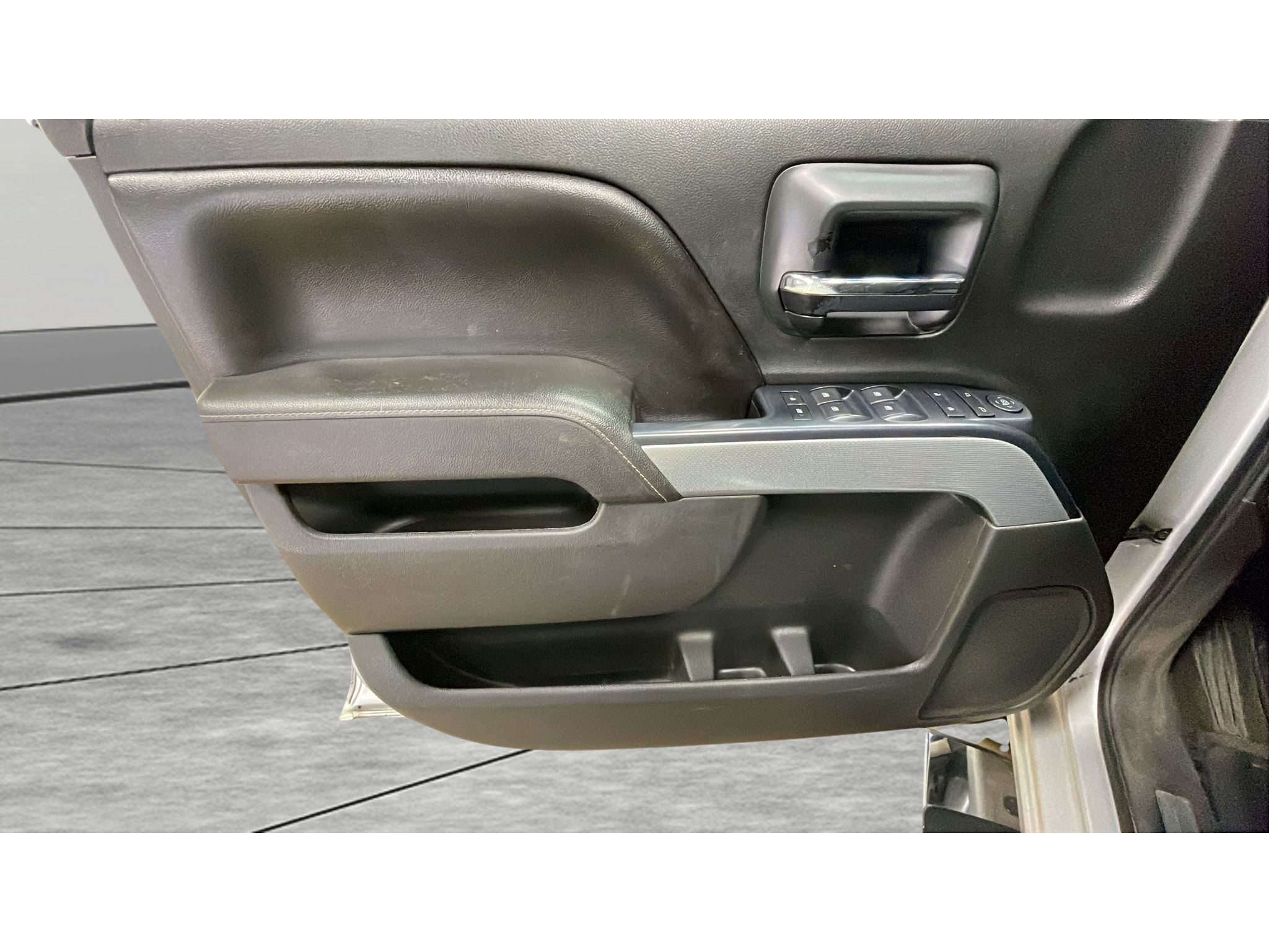 2017 Chevrolet Silverado LT