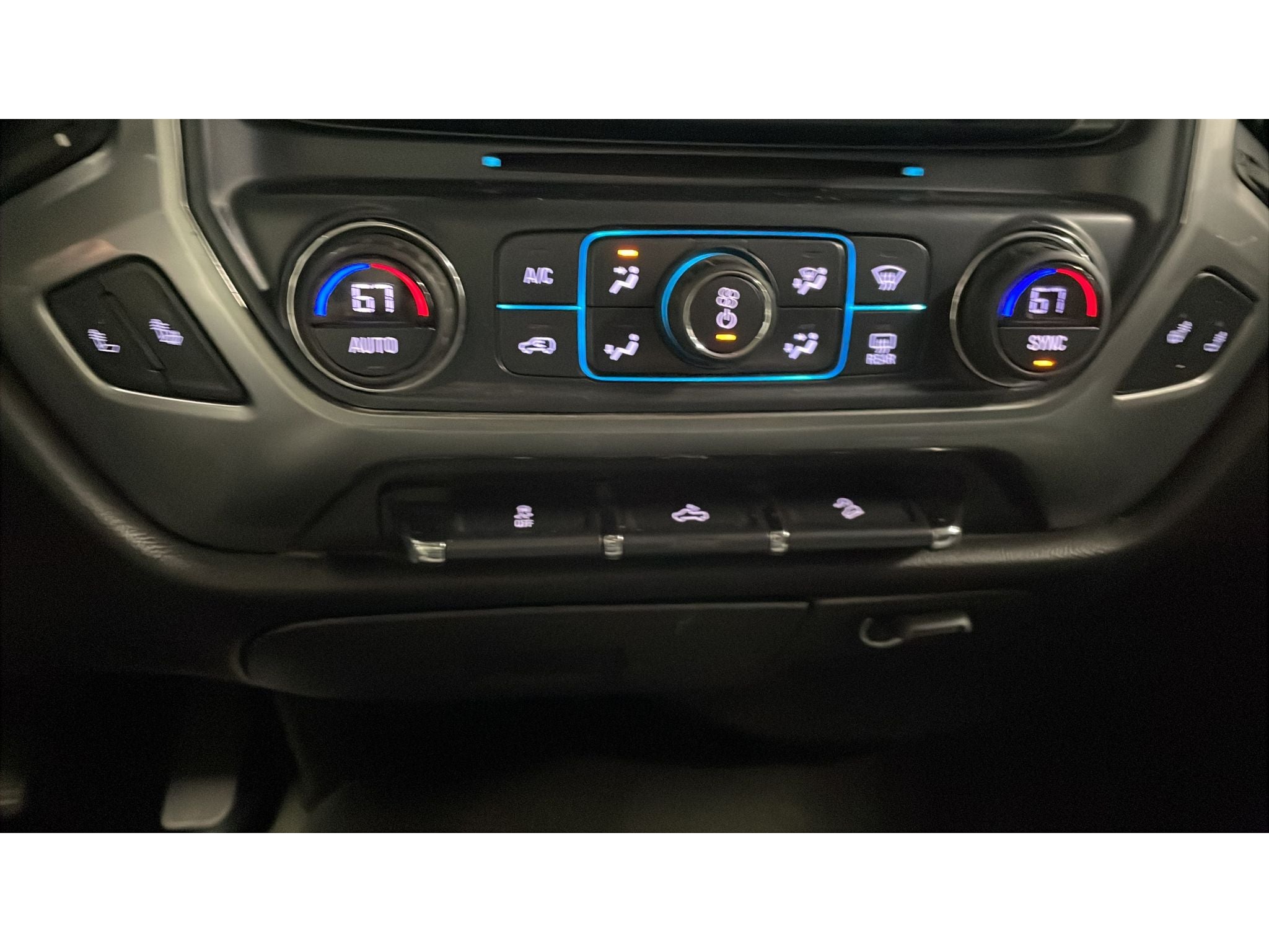 2017 Chevrolet Silverado LT