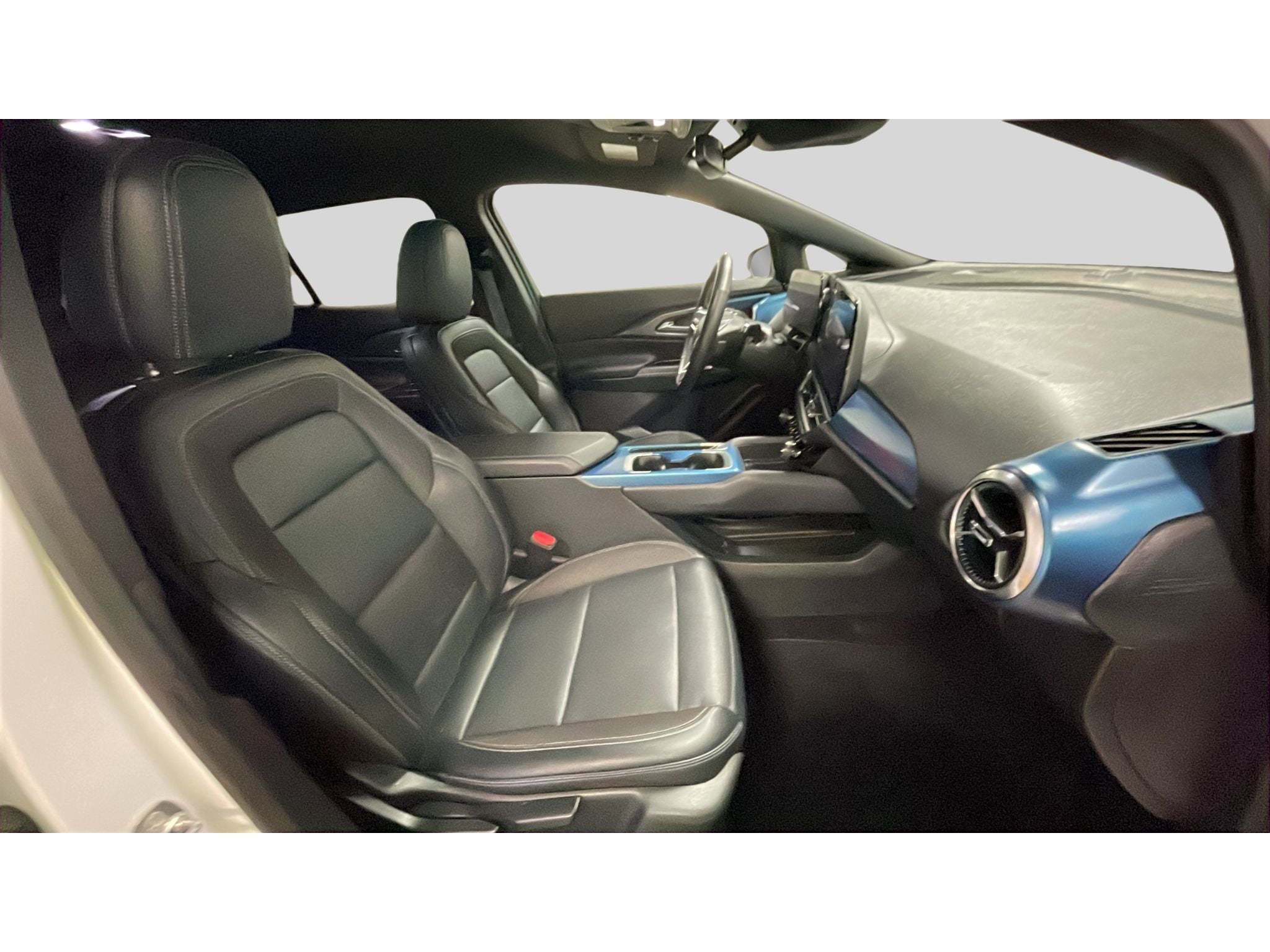 2024 Chevrolet Equinox EV LT