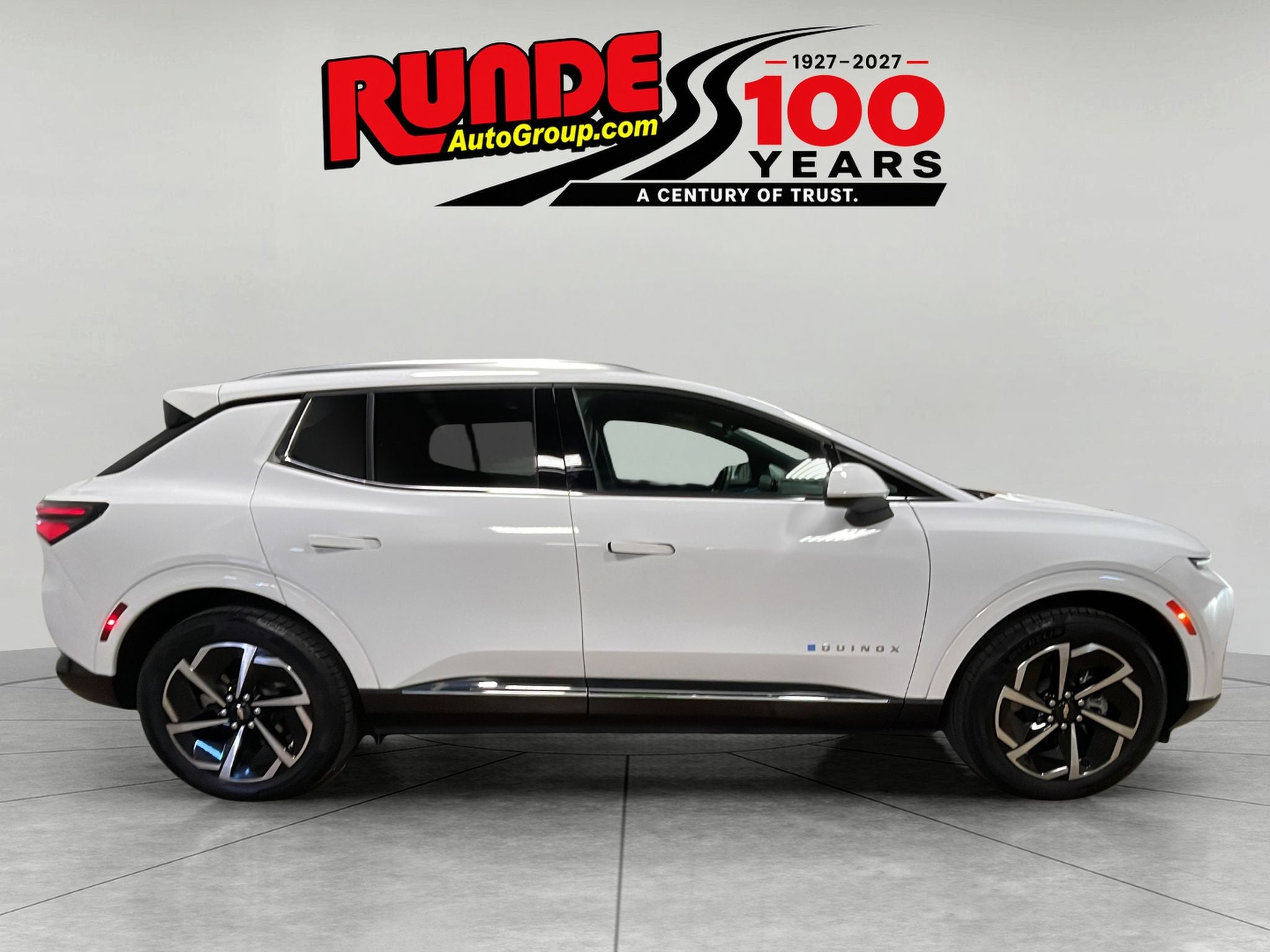 2024 Chevrolet Equinox EV LT