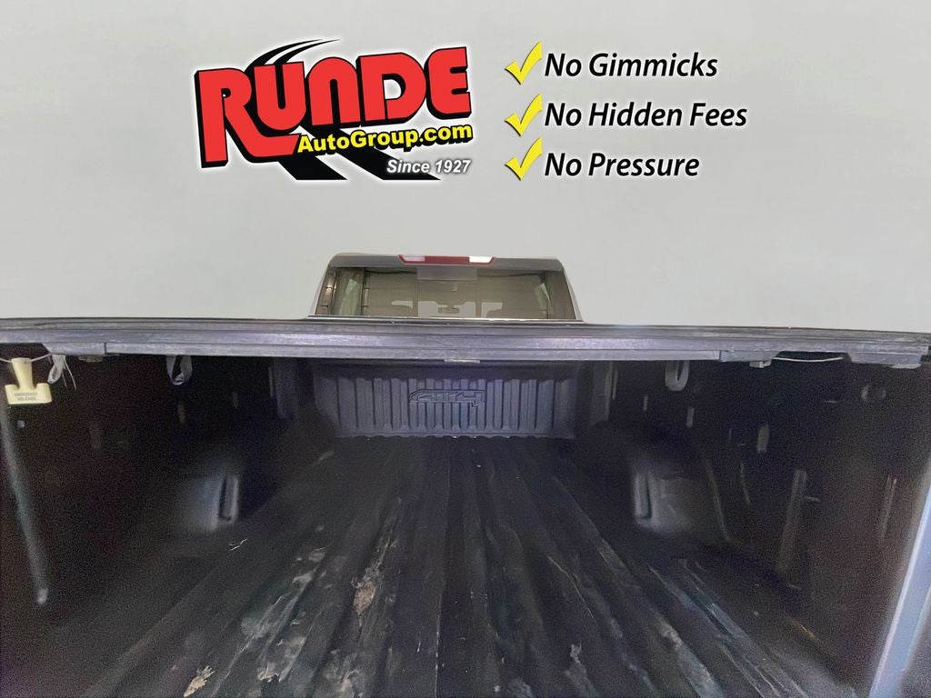 2022 GMC Sierra Limited AT4