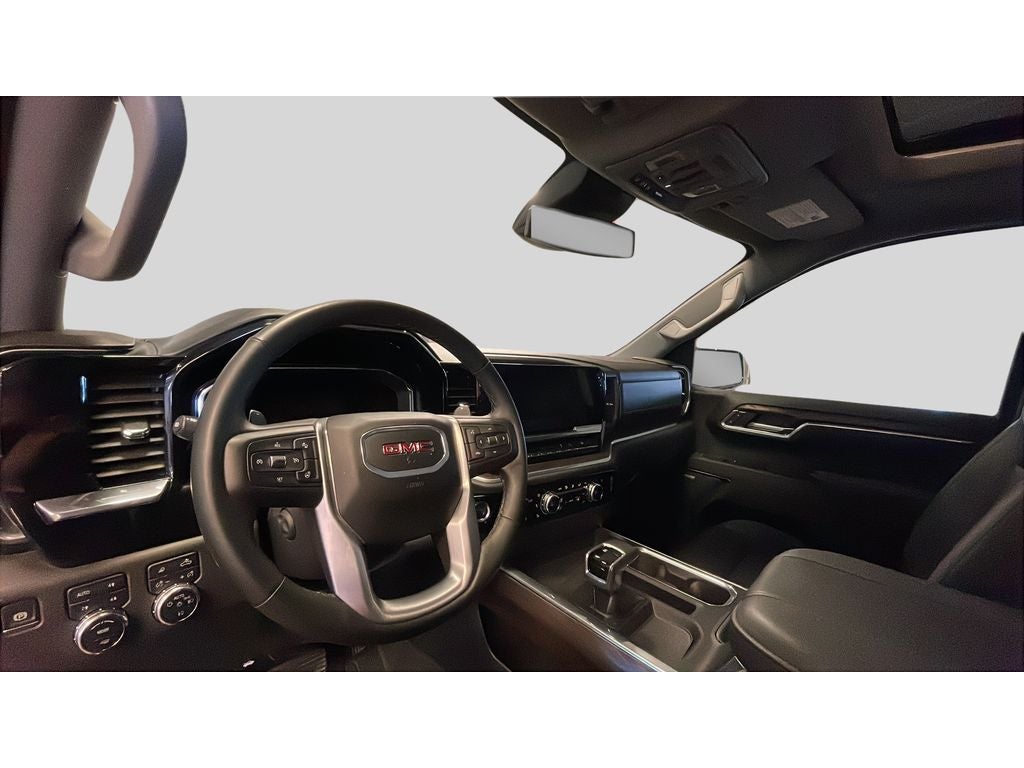 2025 GMC Sierra SLT