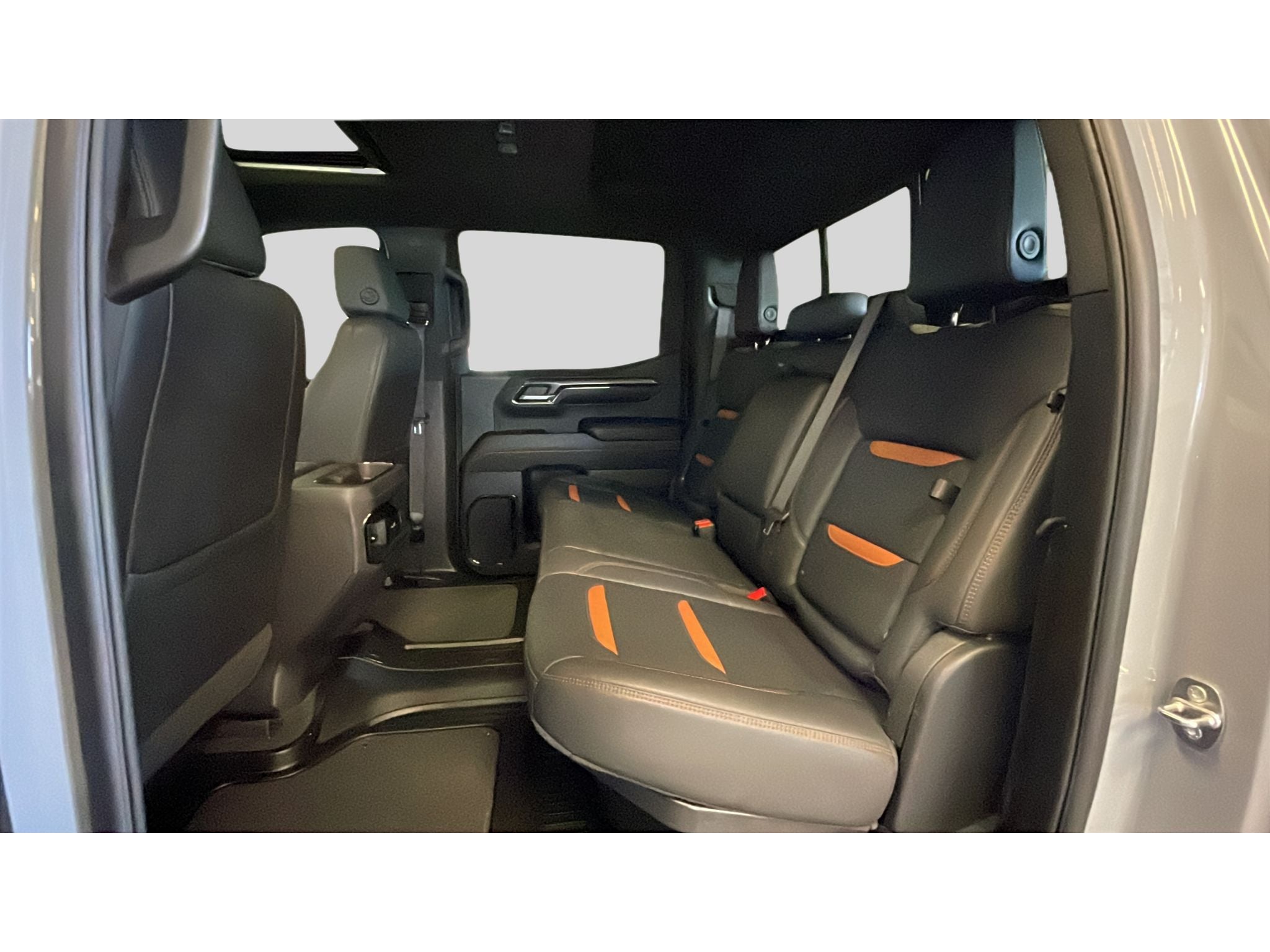 2024 GMC Sierra AT4