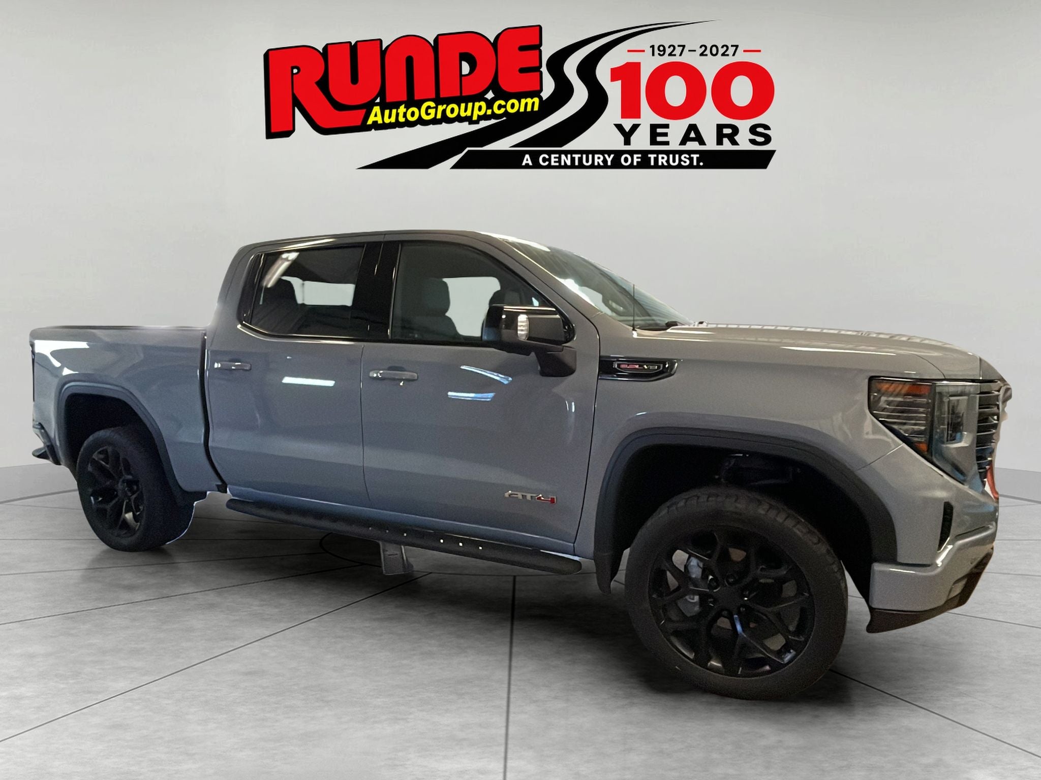 2024 GMC Sierra AT4