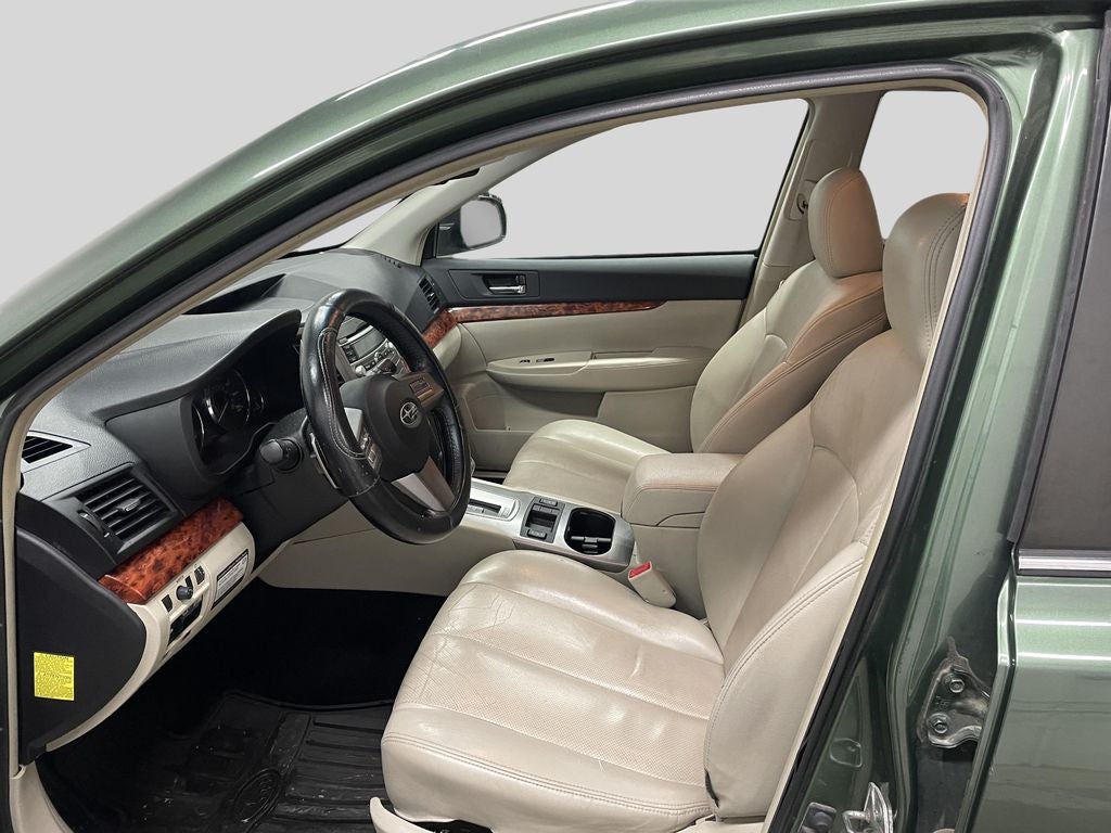 2010 Subaru Outback Ltd