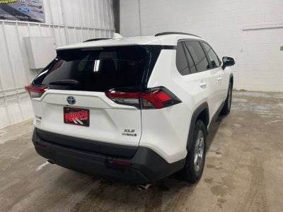 2022 Toyota RAV4 Hybrid XLE
