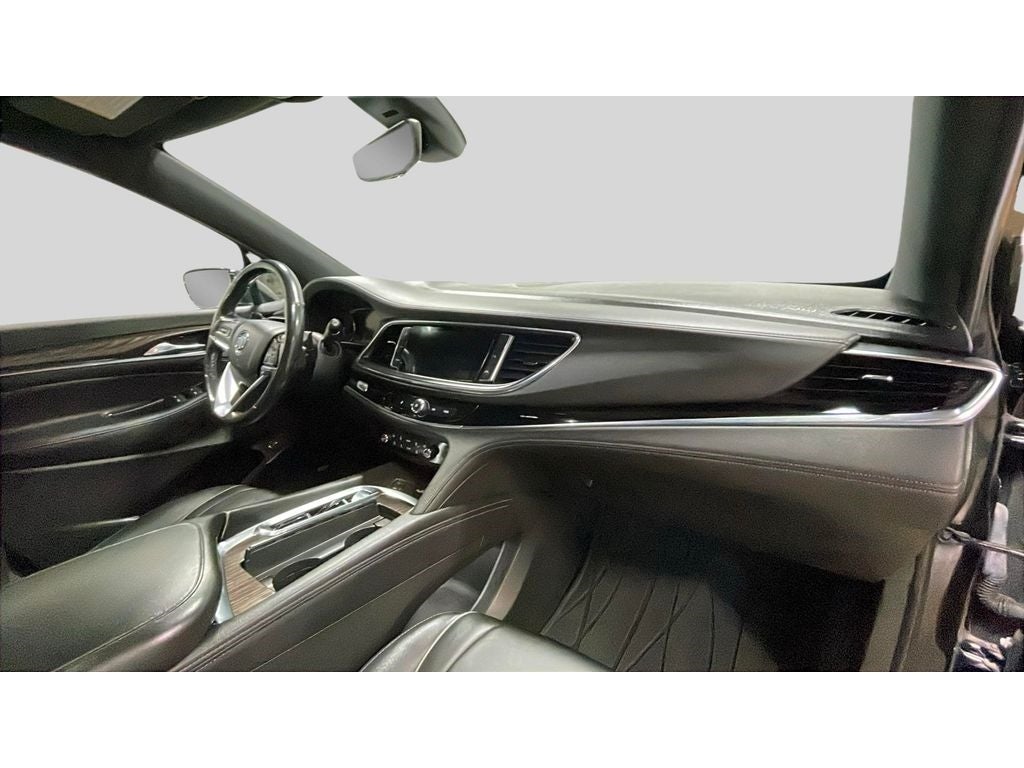 2022 Buick Enclave Avenir